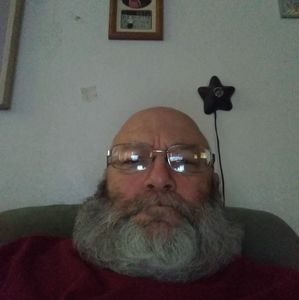 Meet your Posher, Larry